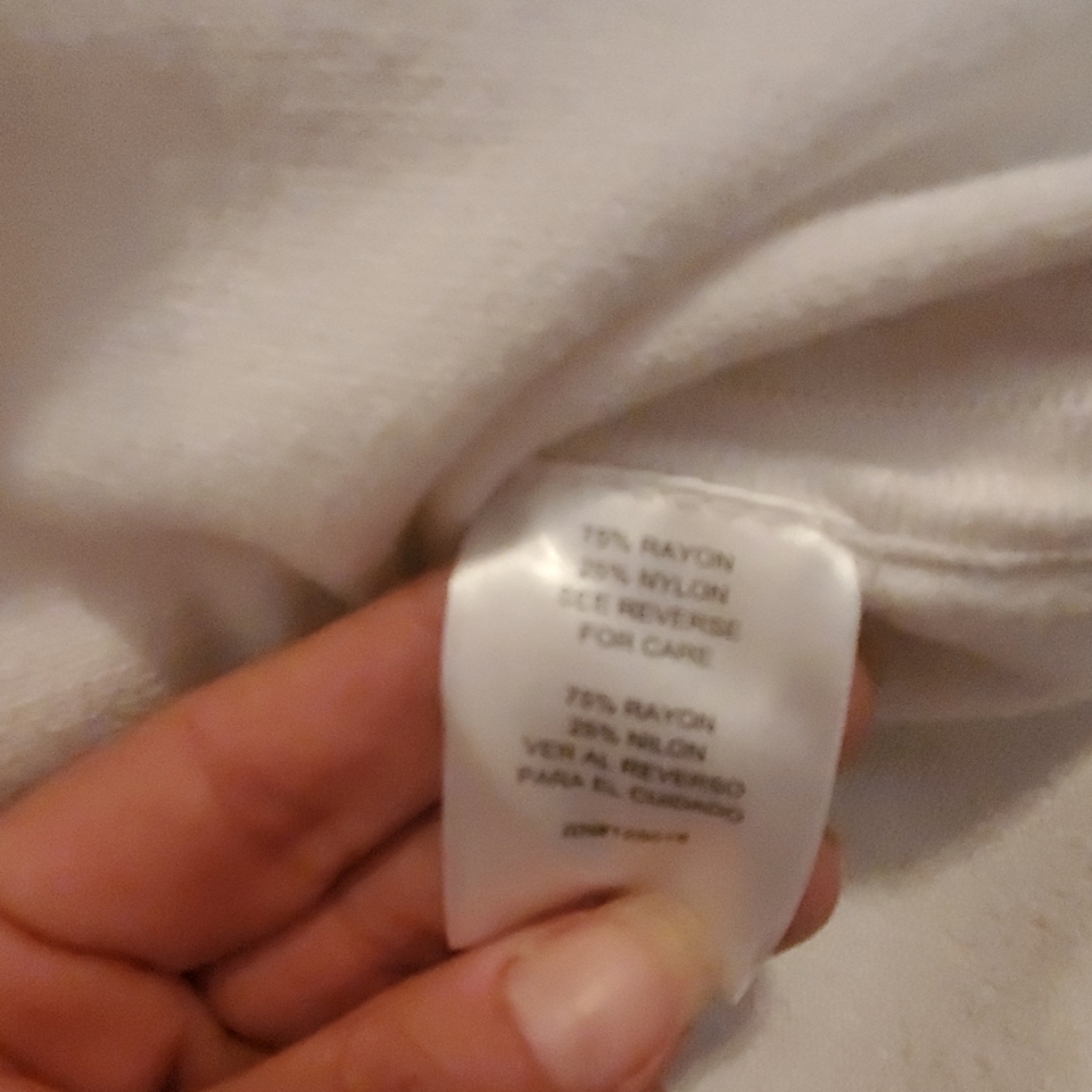 Lightweight Sweater Top - Picture 4 of 5